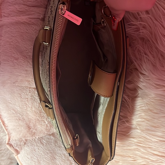 Brown Michael Kors Bag - Picture 2 of 5